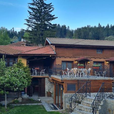 Guest House Zlatniyat Telets Koprivshtitsa Exterior foto