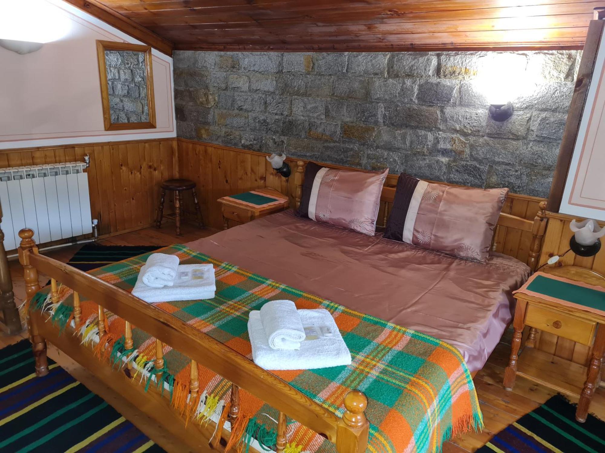 Guest House Zlatniyat Telets Koprivshtitsa Quarto foto