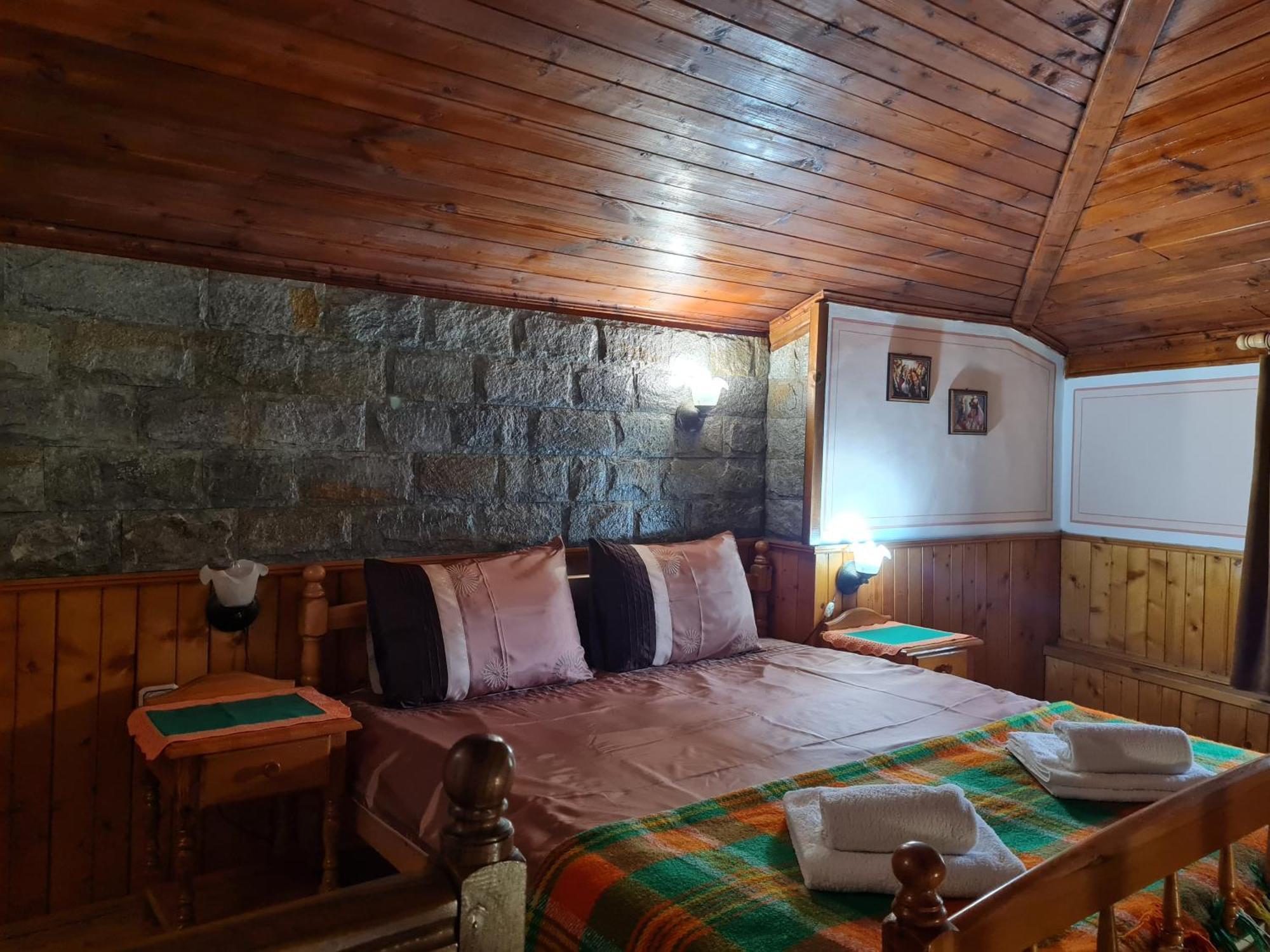 Guest House Zlatniyat Telets Koprivshtitsa Quarto foto